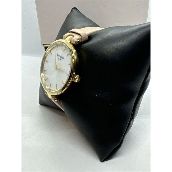 Kate Spade Holland KSW1281 Women's Pink Leather Strap Analog Dial Watch JNA136 - Picture 2 of 11